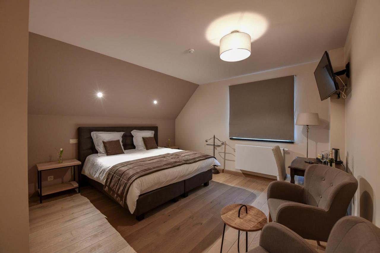 Superior Family Room