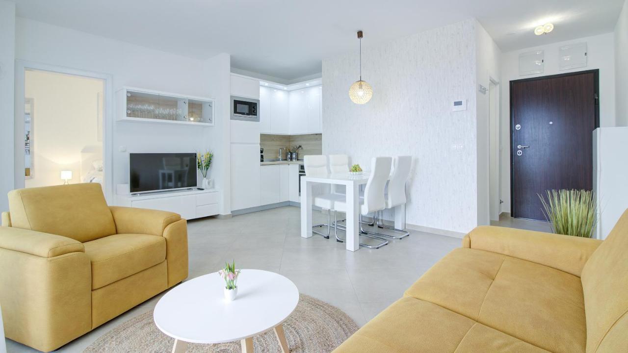 B&B Segna - Apartments Luka - Villa Sunce - Bed and Breakfast Segna