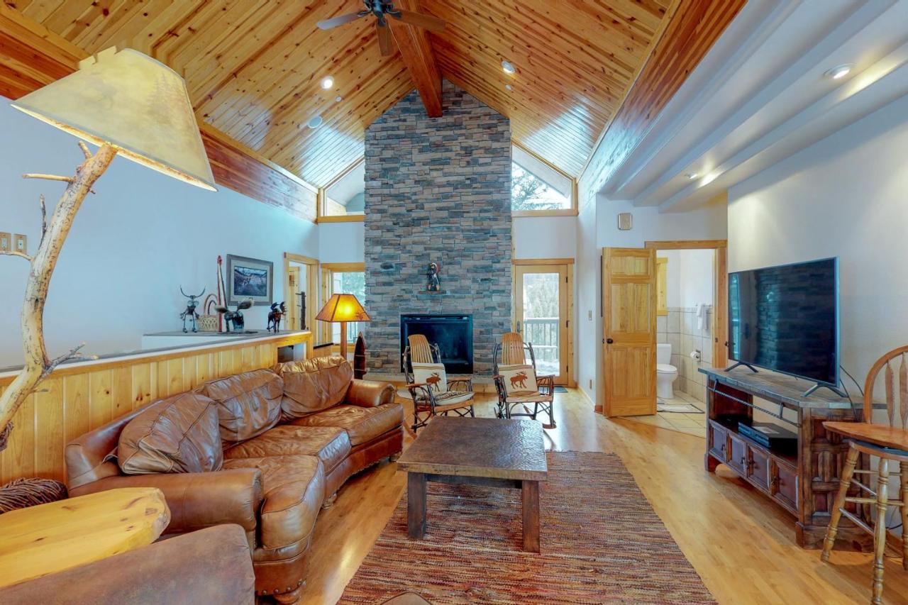 Antler Ridge - B&B