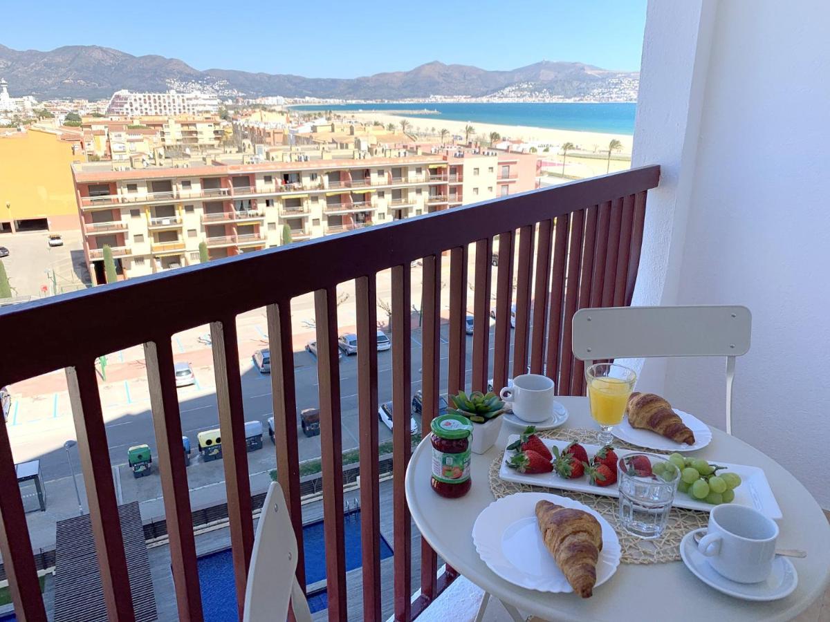 B&B Empuriabrava - Apartamento 1ª Linea de Mar -WIFI- Aire Acondicionado - Bed and Breakfast Empuriabrava