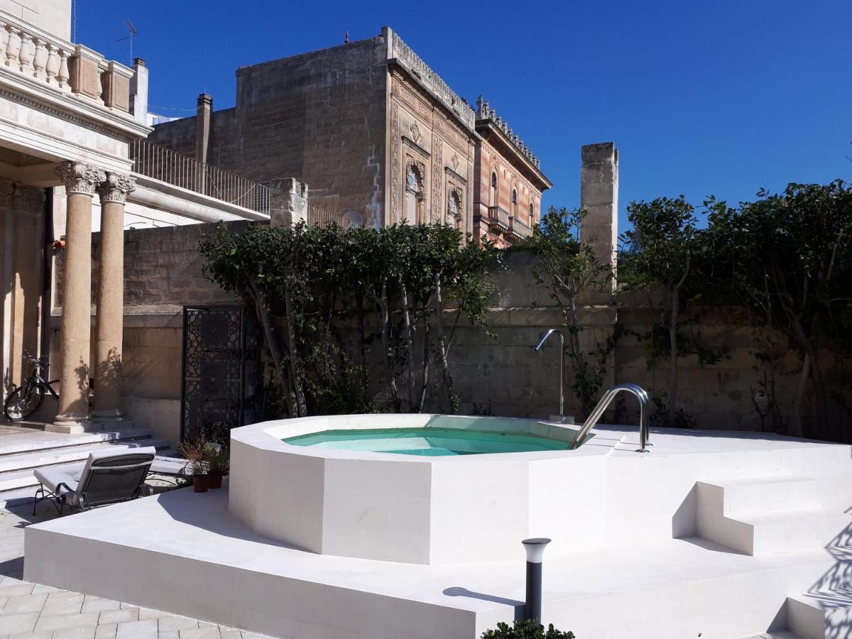 Dimora Charleston Lecce parcheggio privato in loco gratis - B&B