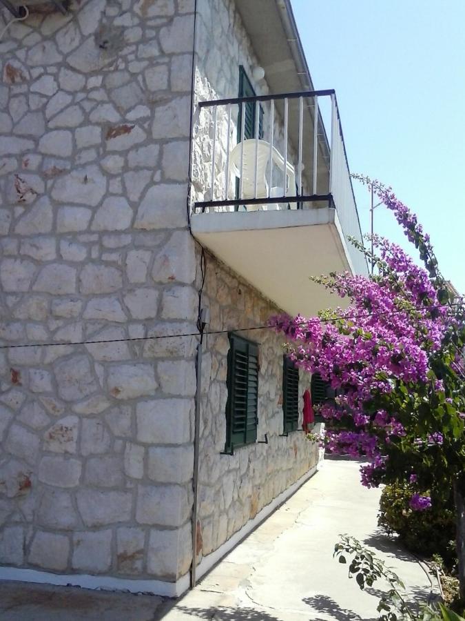 Apartments and Rooms Batoš - B&B