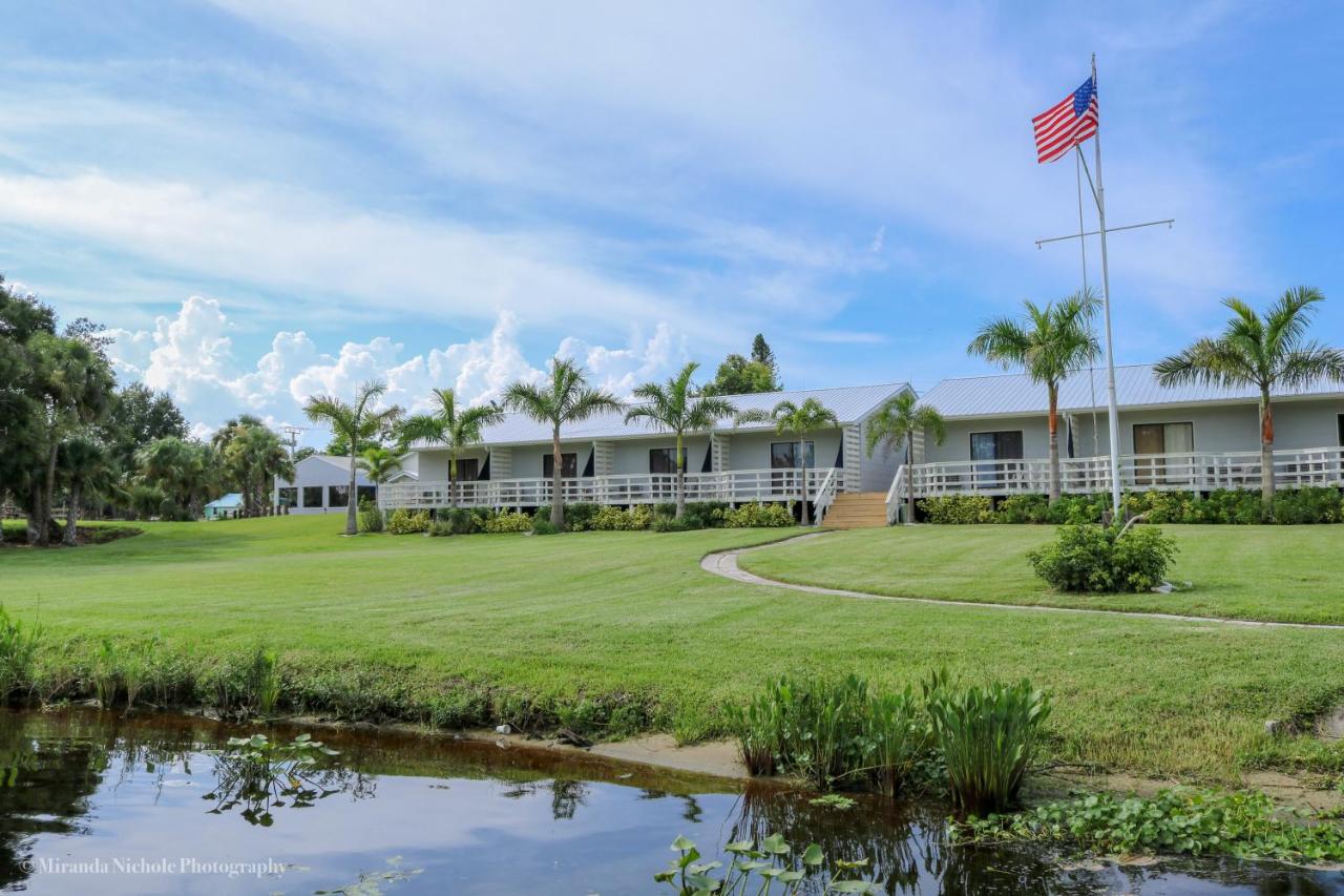 The Rivers Edge Motel - B&B