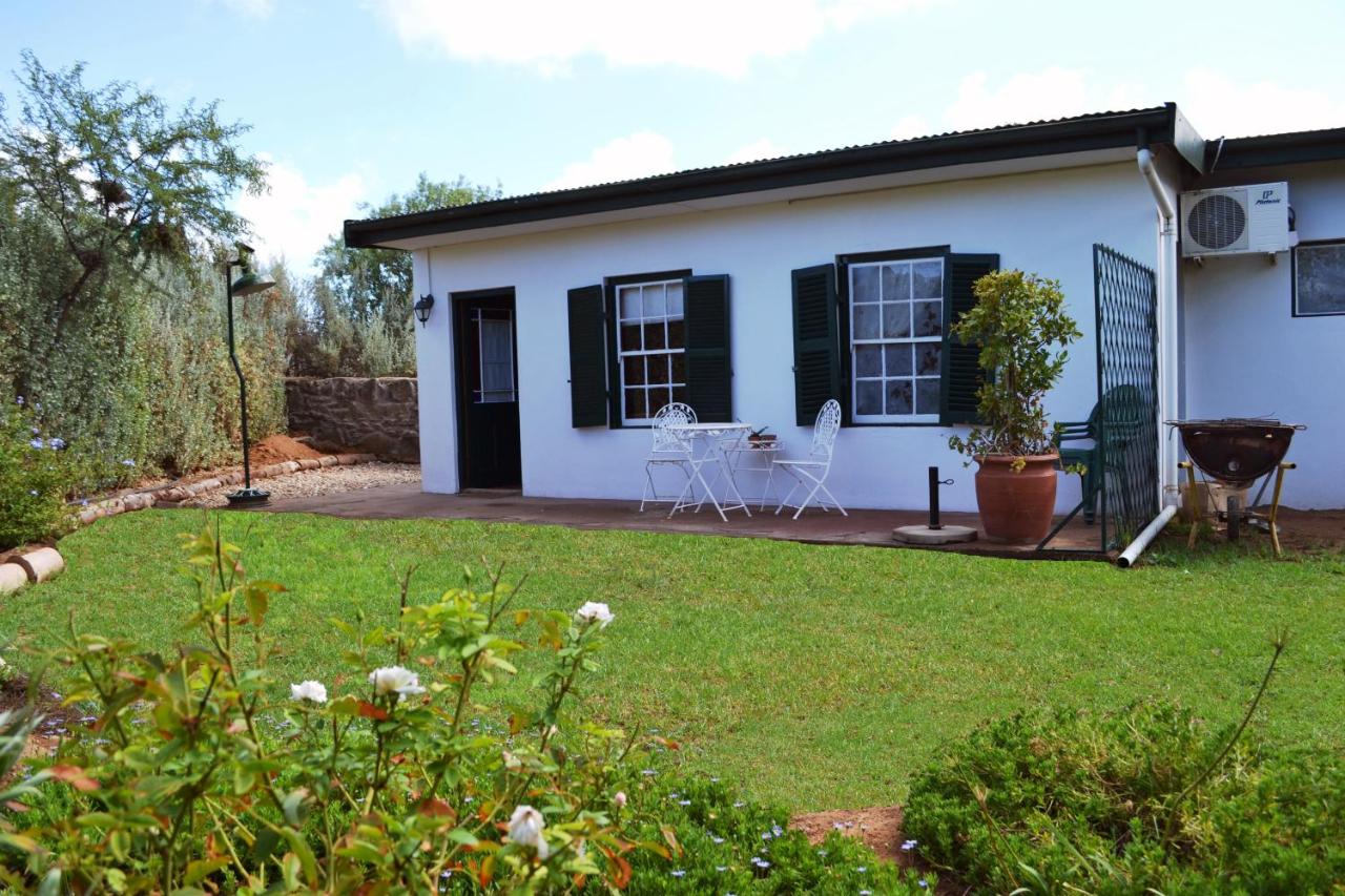 Camera Matrimoniale/Doppia con Letti Singoli con Bagno