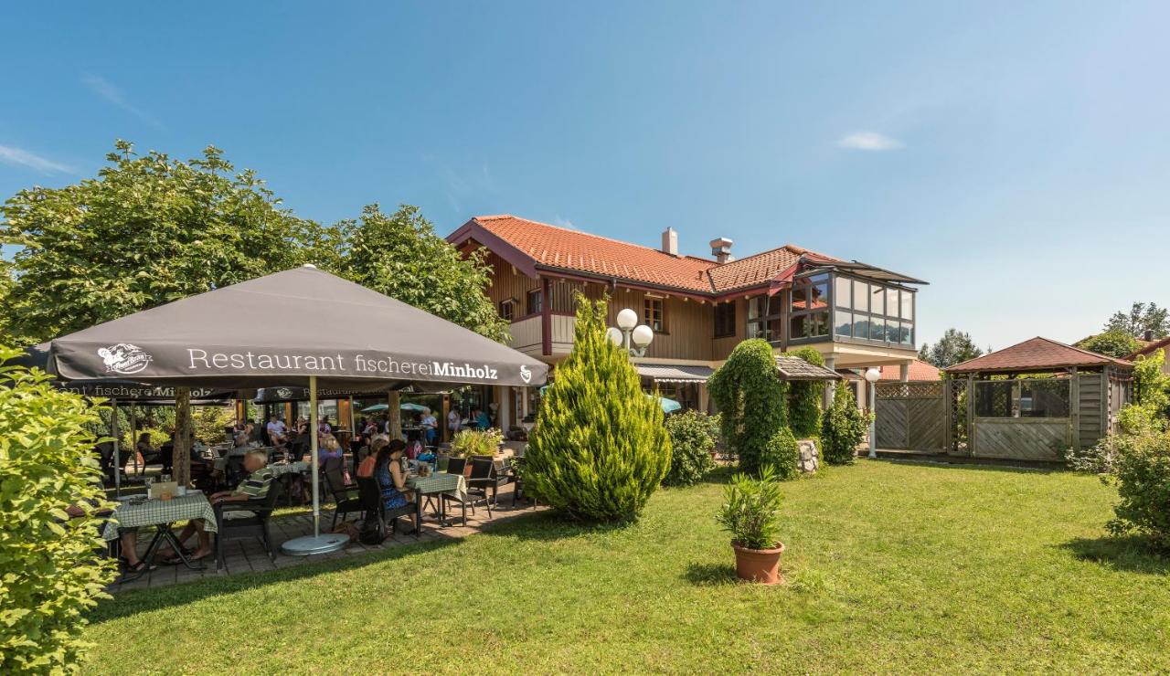 Ferienwohnungen Haus am See - B&B