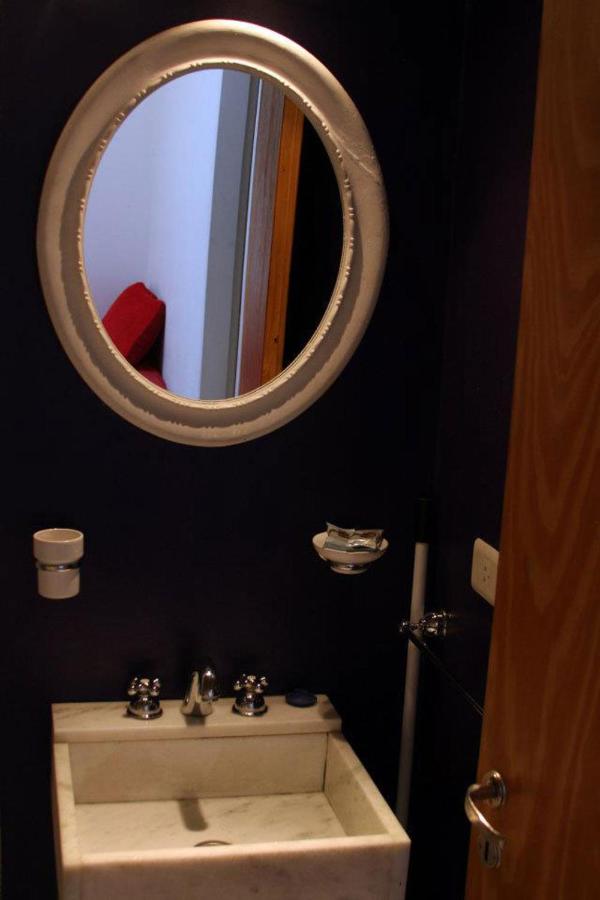 Superior One-Bedroom Apartment