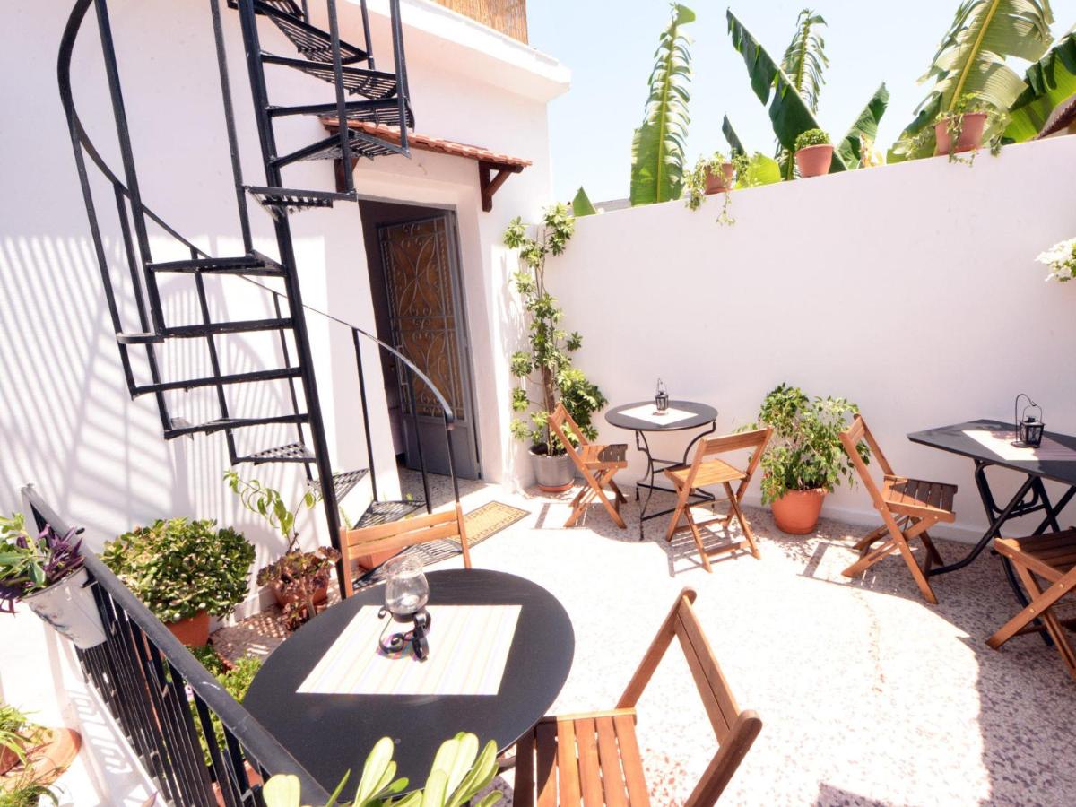 Triple Room with Private External Bathroom