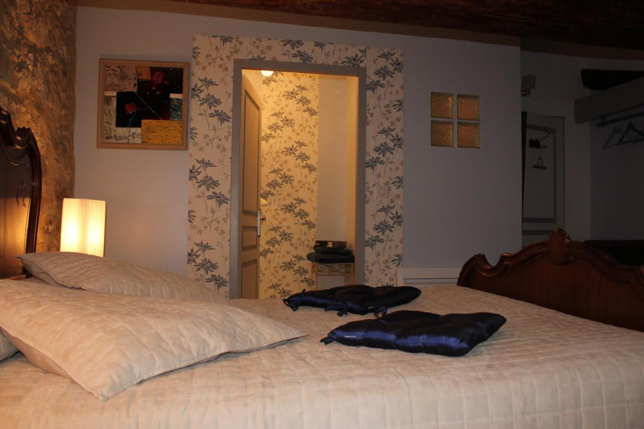 Triple Room with Mountain View