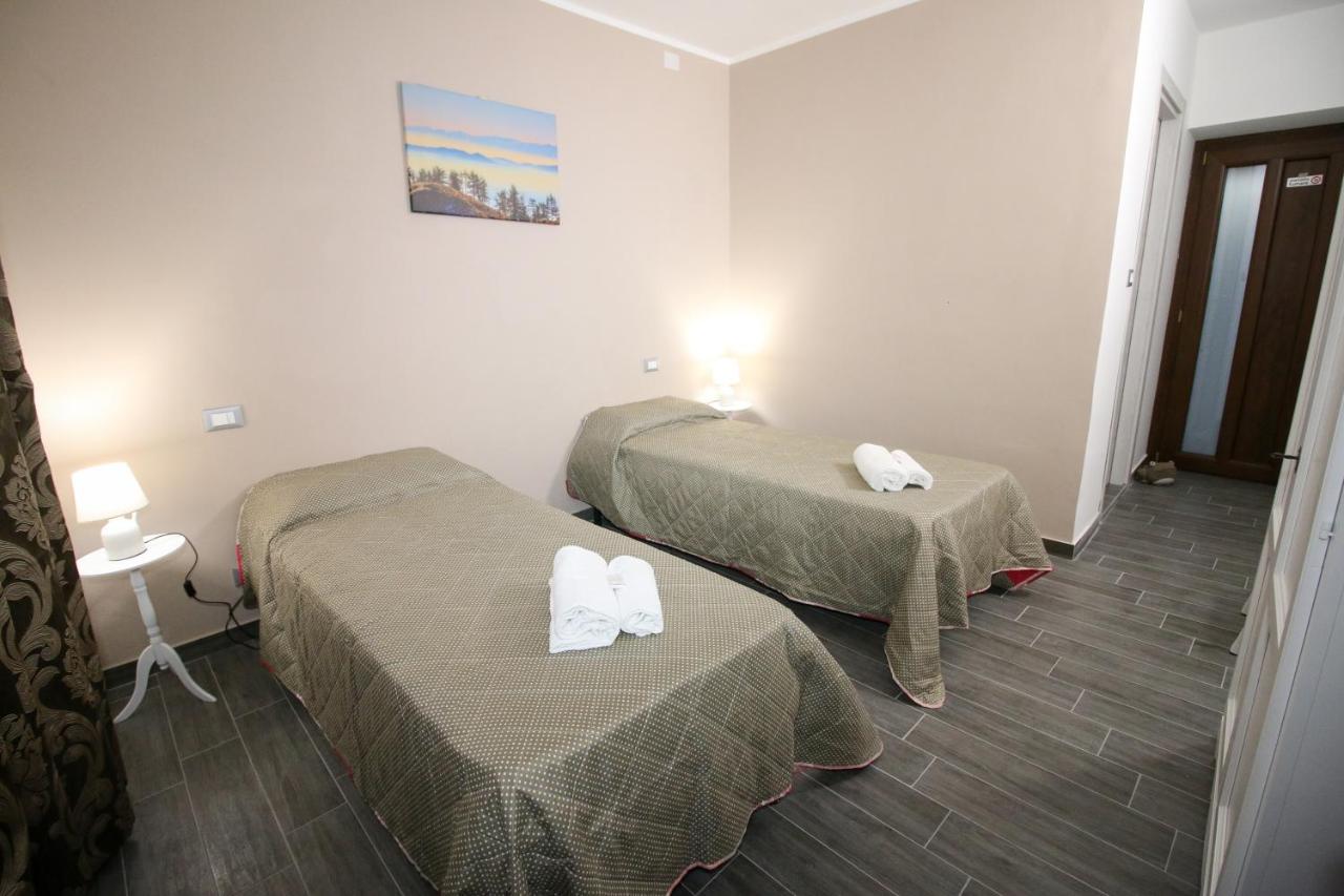Zweibettzimmer mit eigenem Bad