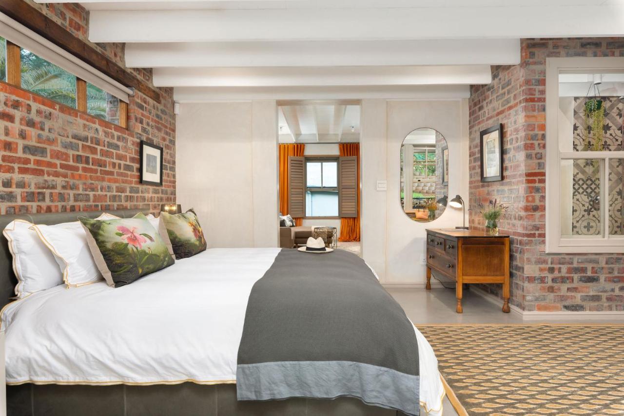 Junior Suite with Balcony