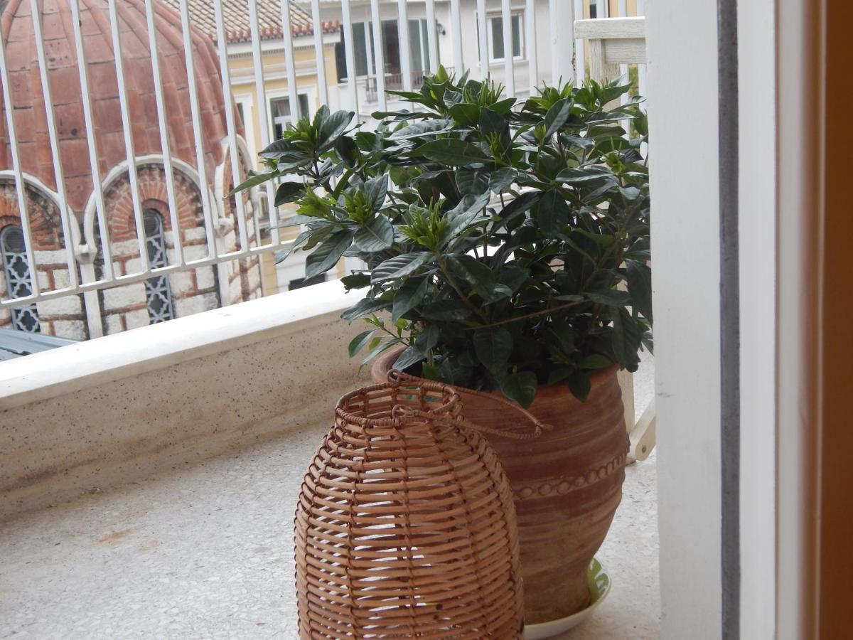 Athens-Plaka, Peter’s beautiful apartment in Temple of Zeus - B&B Athens