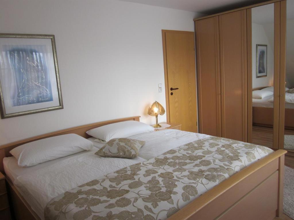 Apartment left