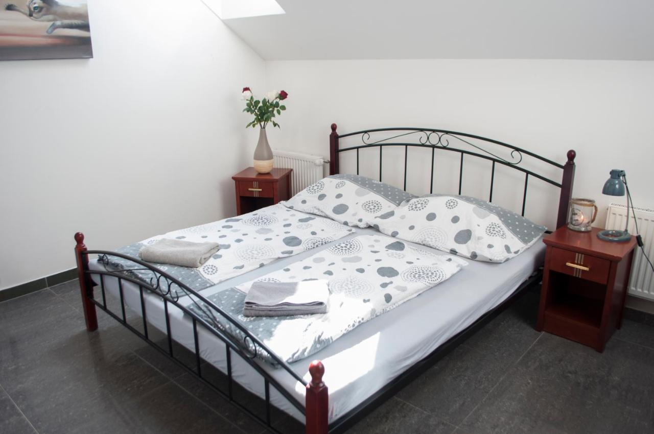 B&B Olomouc - Ubytovna Statek Olomouc - Bed and Breakfast Olomouc