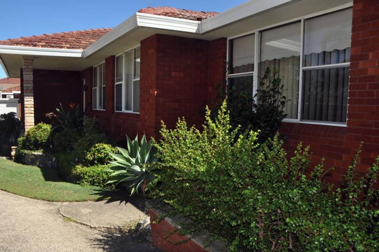 Accommodation Sydney - Kogarah 3 bedroom Pet Friendly budget house - B&B