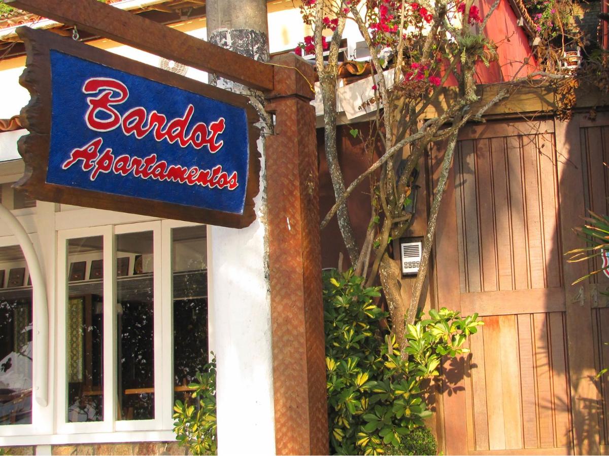 Bardot Apartamentos - B&B