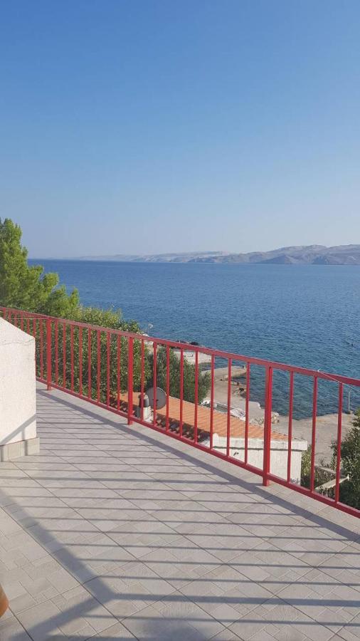 Apartmani Herceg - Bed and Breakfast Karlobag