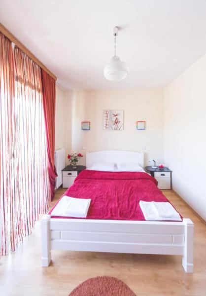 B&B Podgorica - Hotel Piramida - Bed and Breakfast Podgorica