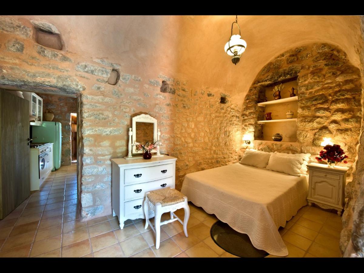 Apartment (4 Adults)