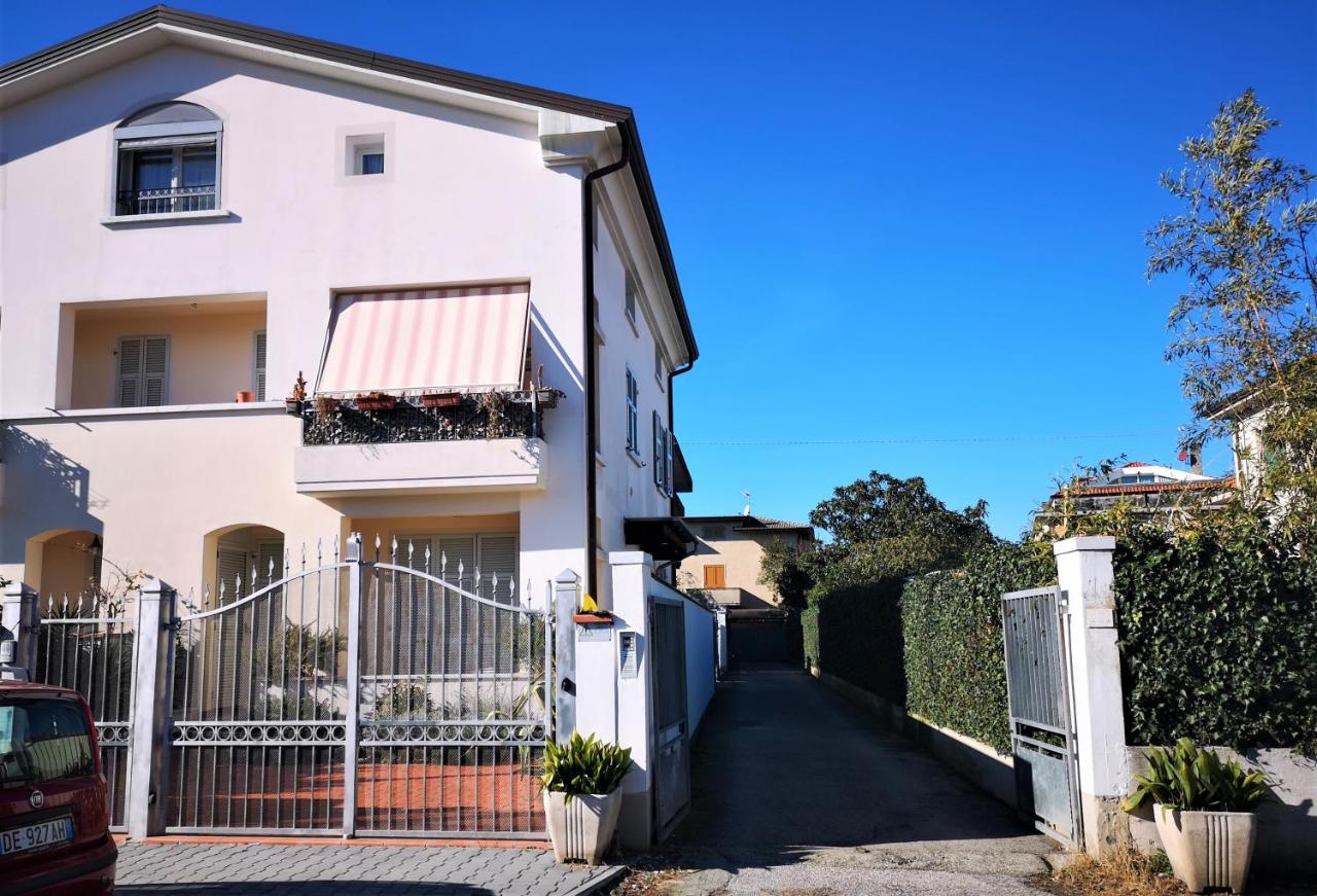 Vivi la versilia e le 5 terre - B&B Marina di Carrara