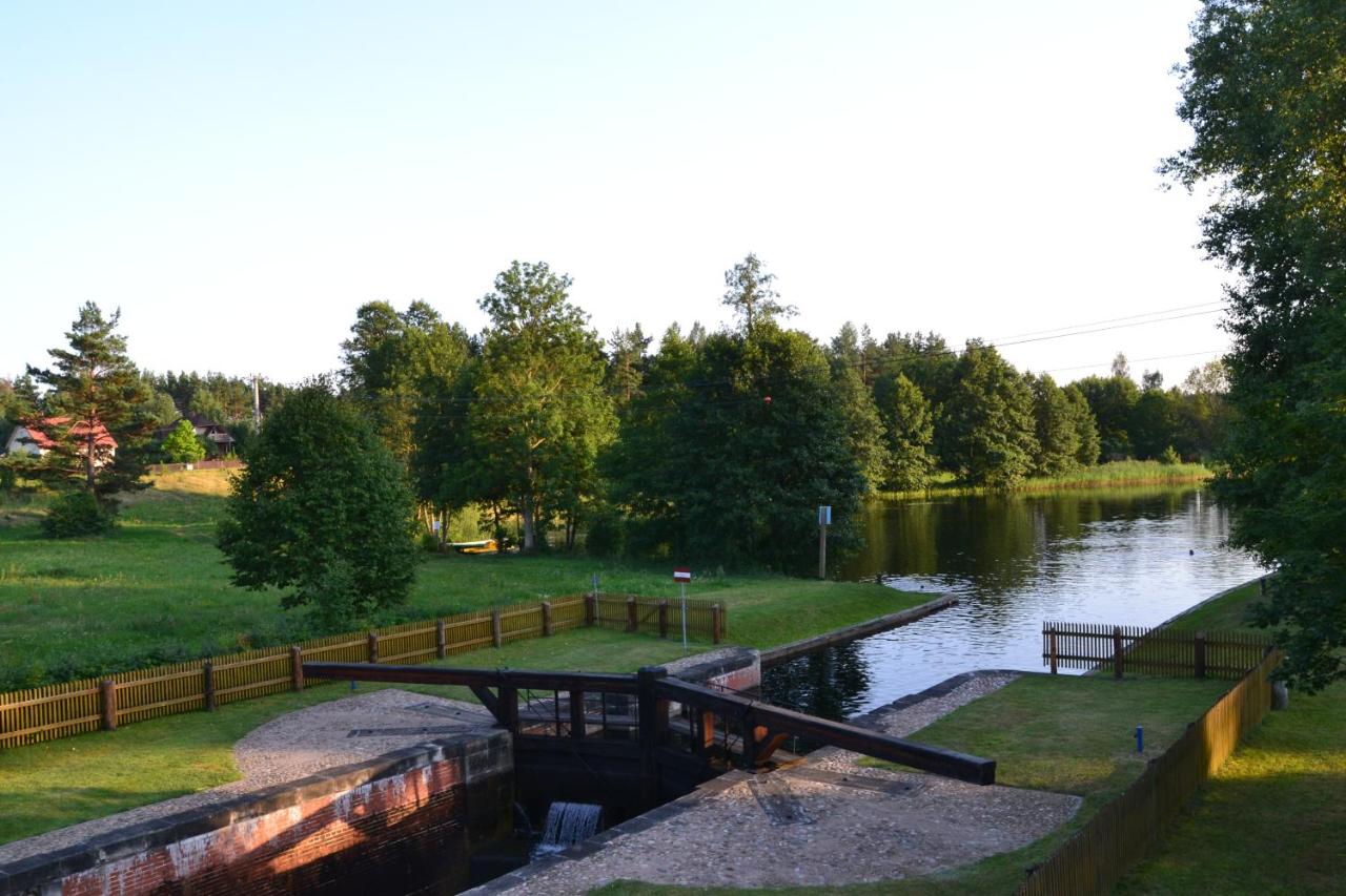 Domek pod Lasem - Ferienwohnung Płaska