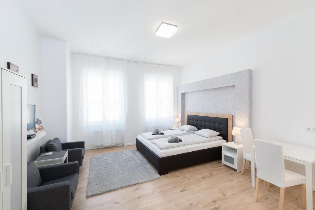 Astoria Flats 1 - B&B Budapest