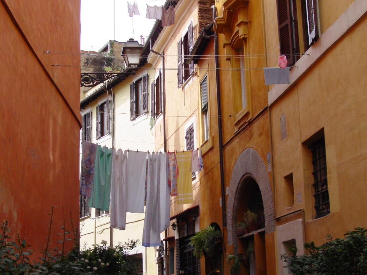 Torre Tolomei Trastevere - B&B Rome