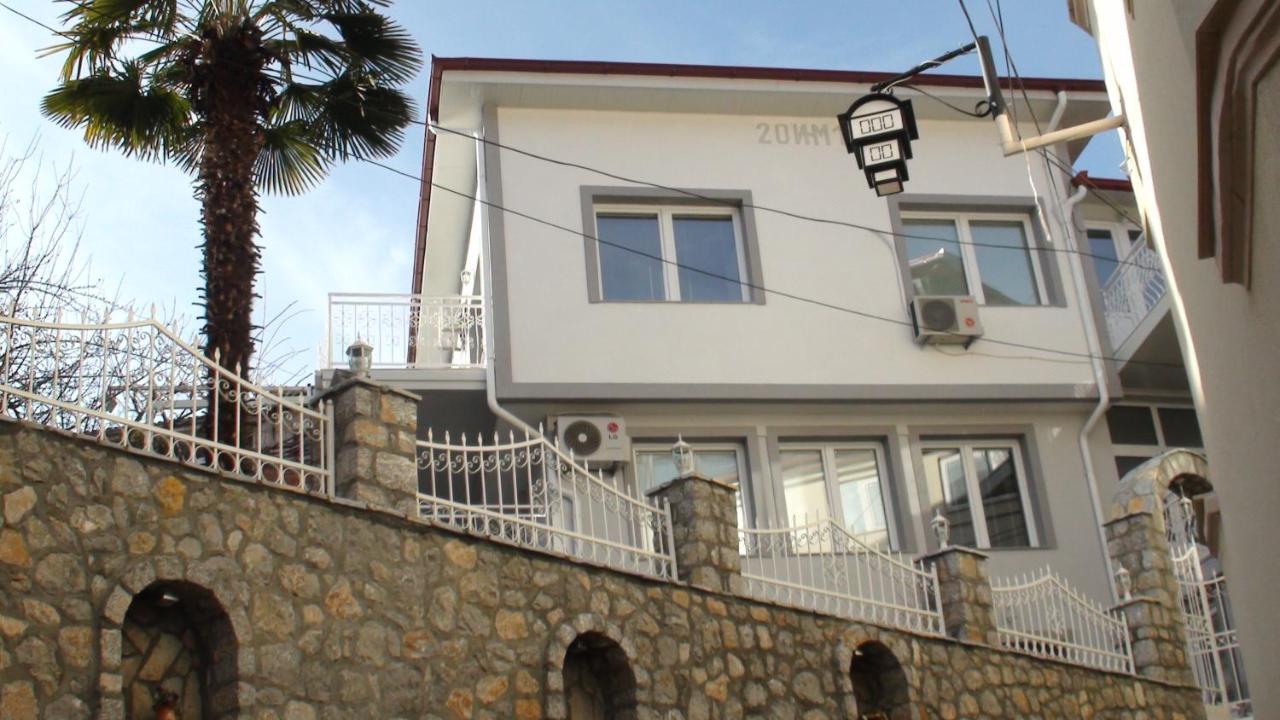 Doppelzimmer mit Balkon