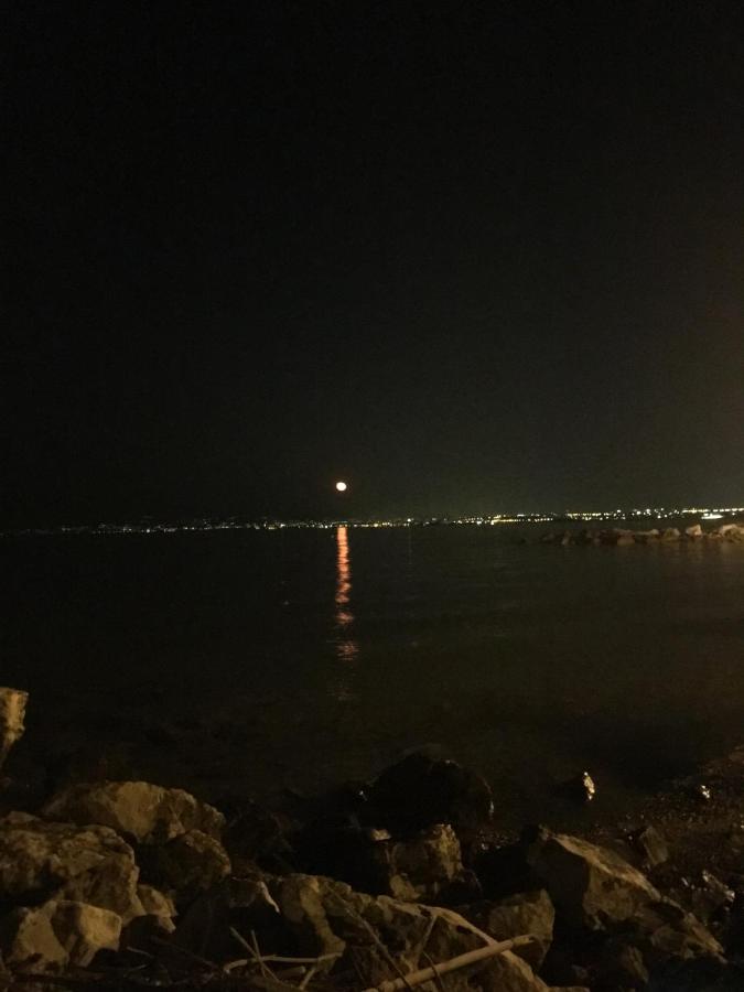 Chris Studios & Apartments - Ferienwohnung Lechaion