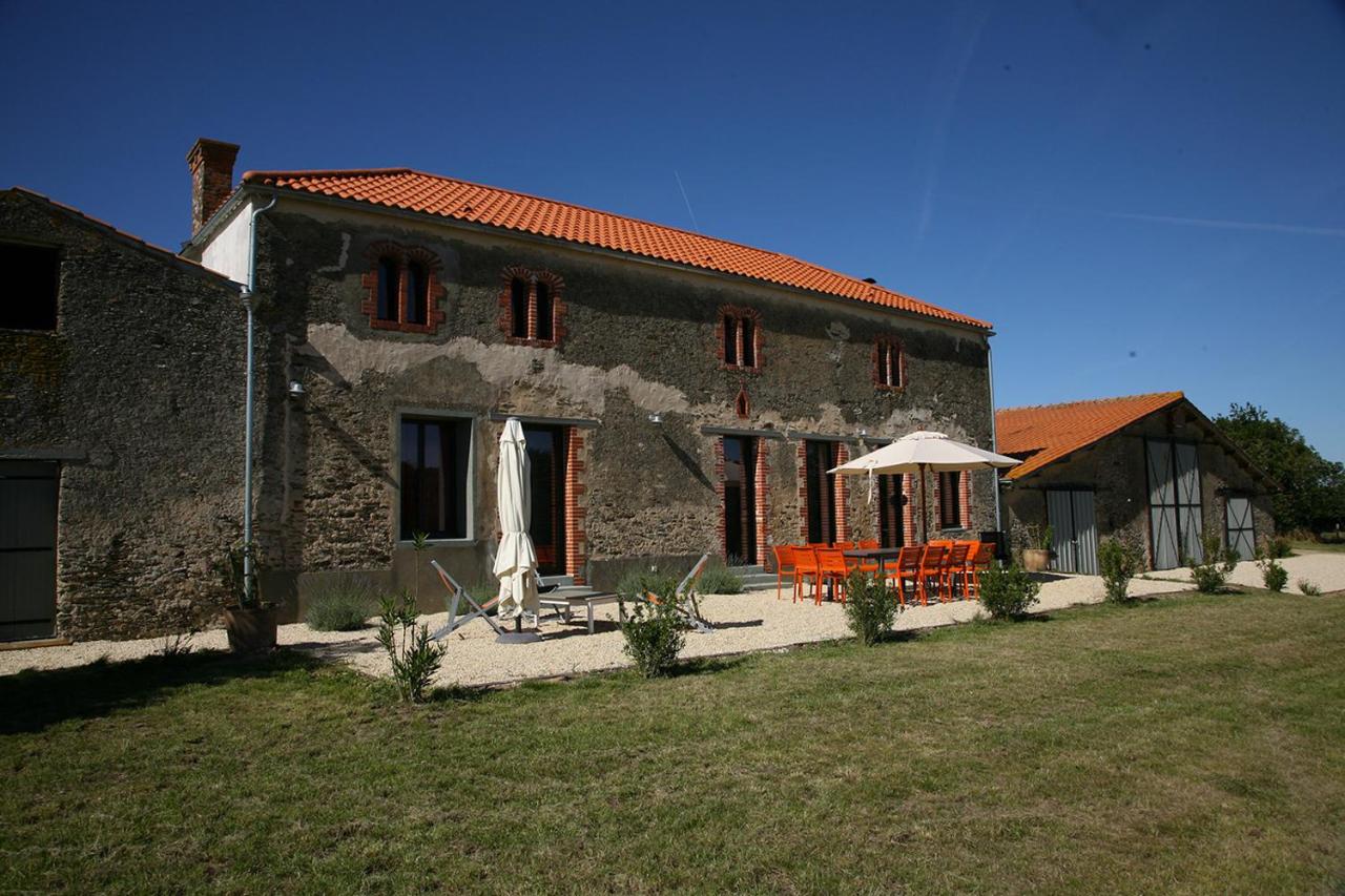 Gîte familial à l'Aiguillon-sur-Vie - Chambres d’hôtes
