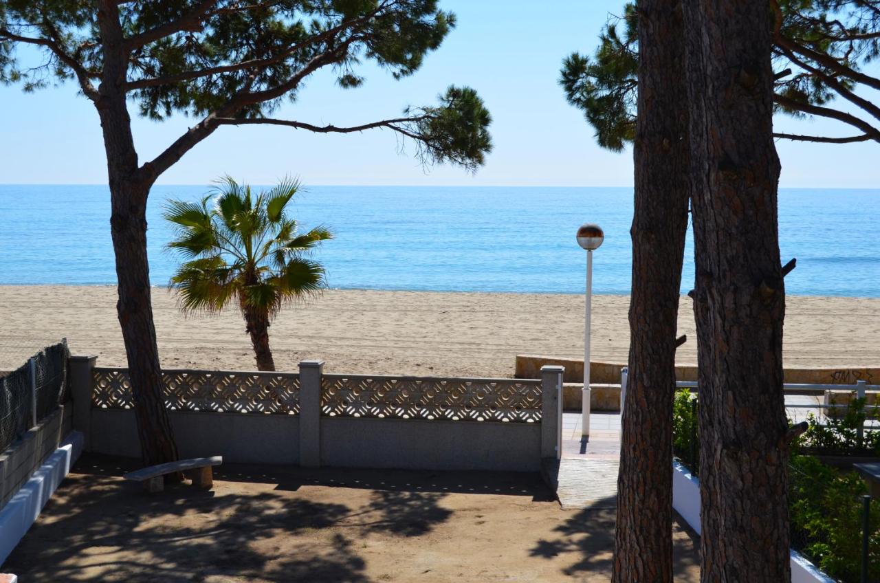 B&B Cambrils - La Torre - Villa Rosamar Beach - Bed and Breakfast Cambrils