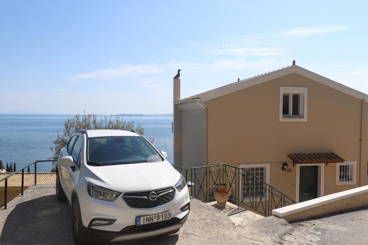 Villa Dimeli - B&B
