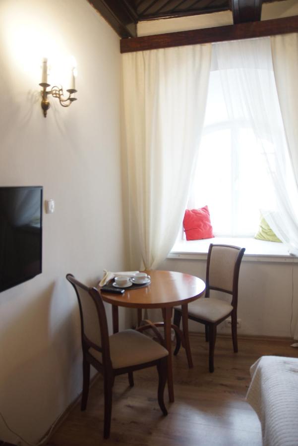 Double or Twin Room (26)