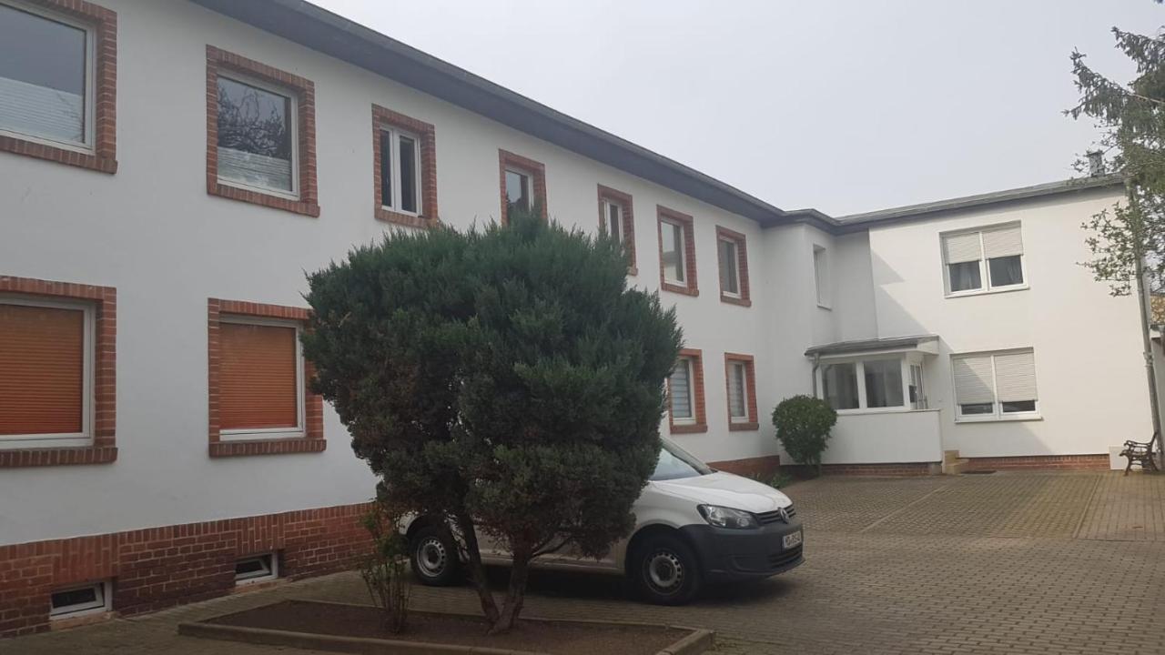 ABC-Monteurzimmer - B&B