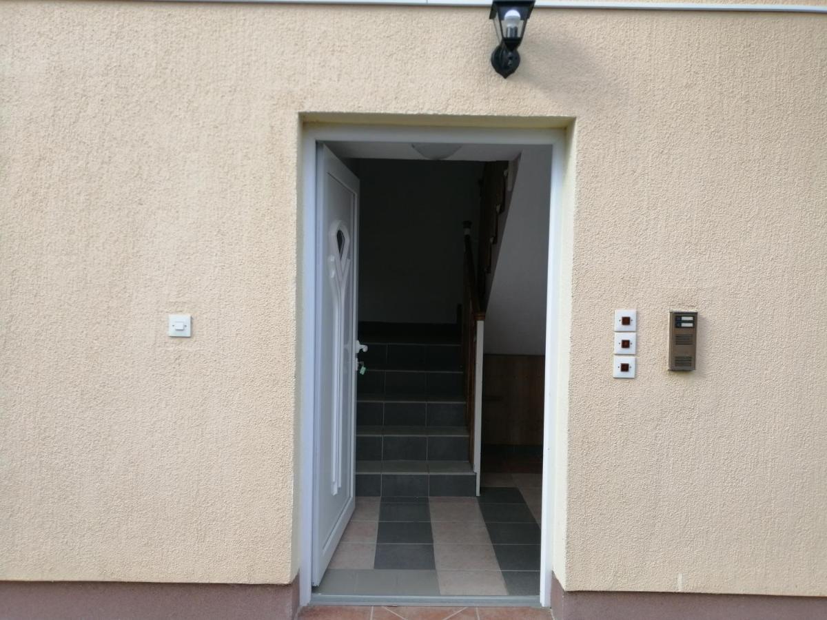 Amina River Apartment - Chambres d'hôtes Bihać