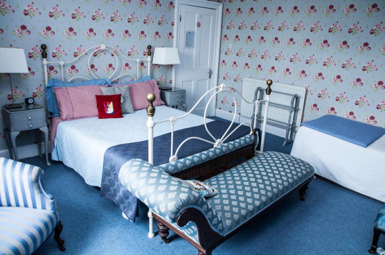 Driepersoonskamer met Eigen Badkamer