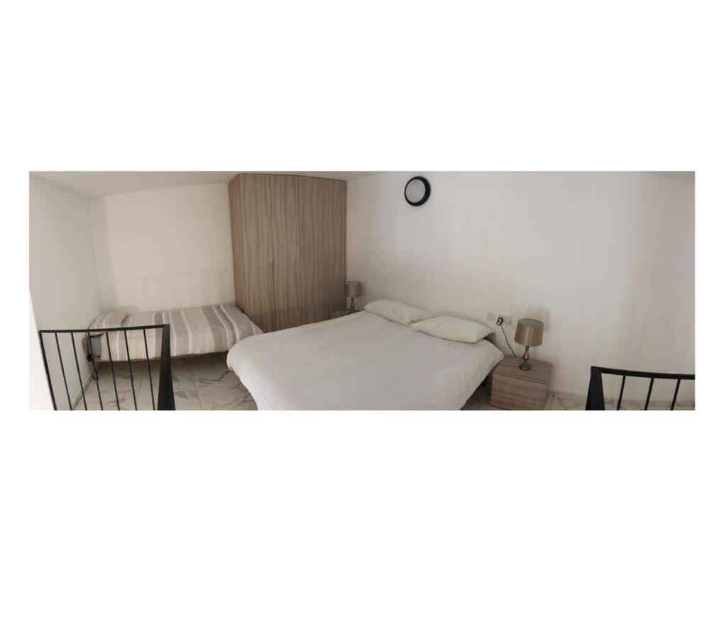 Apartment - Split Level