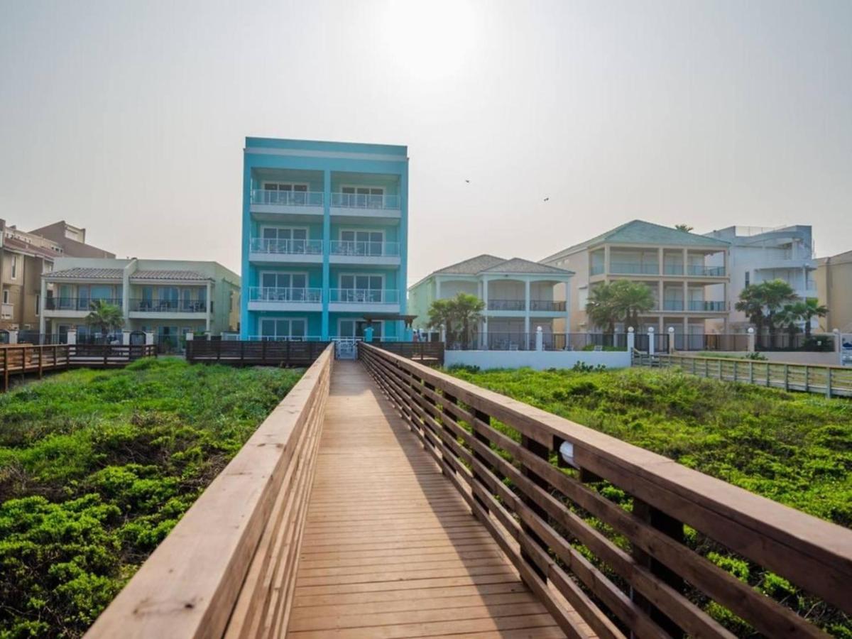 5 BEDROOM BEACHFRONT CONDO - 3rd Floor - B&B