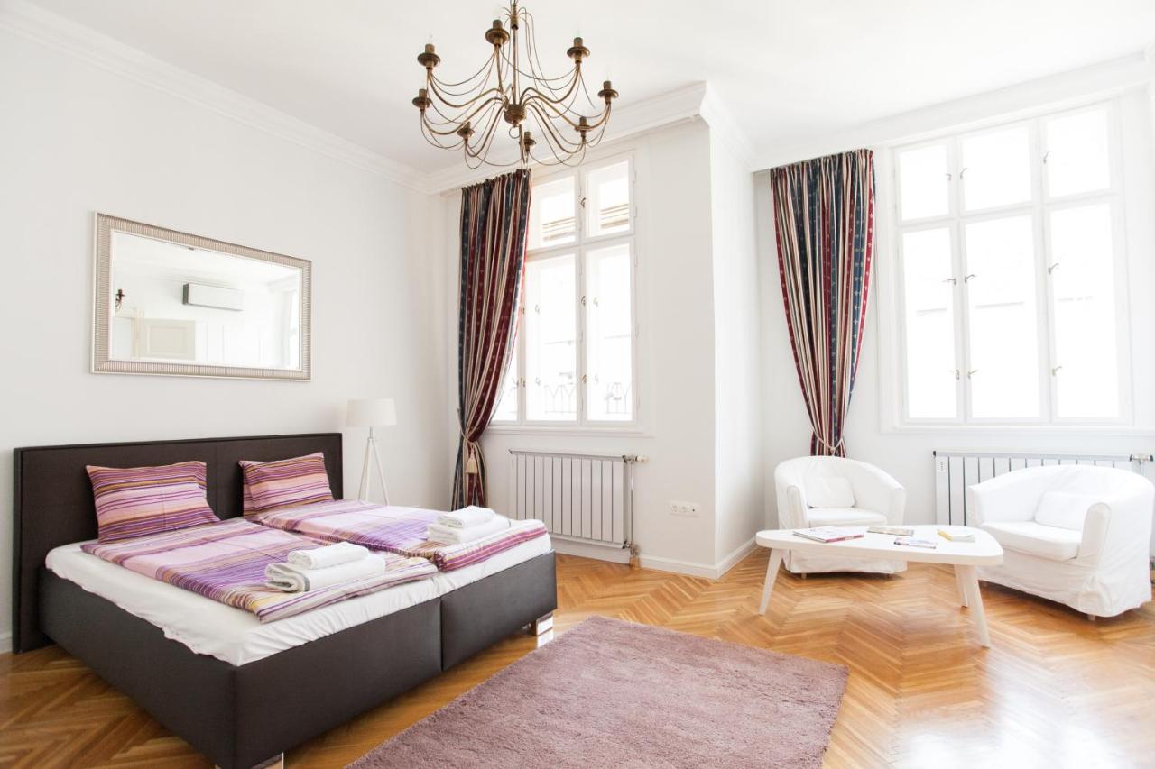 B&B Budapest - Chic & Charm Apartment - Bed and Breakfast Budapest