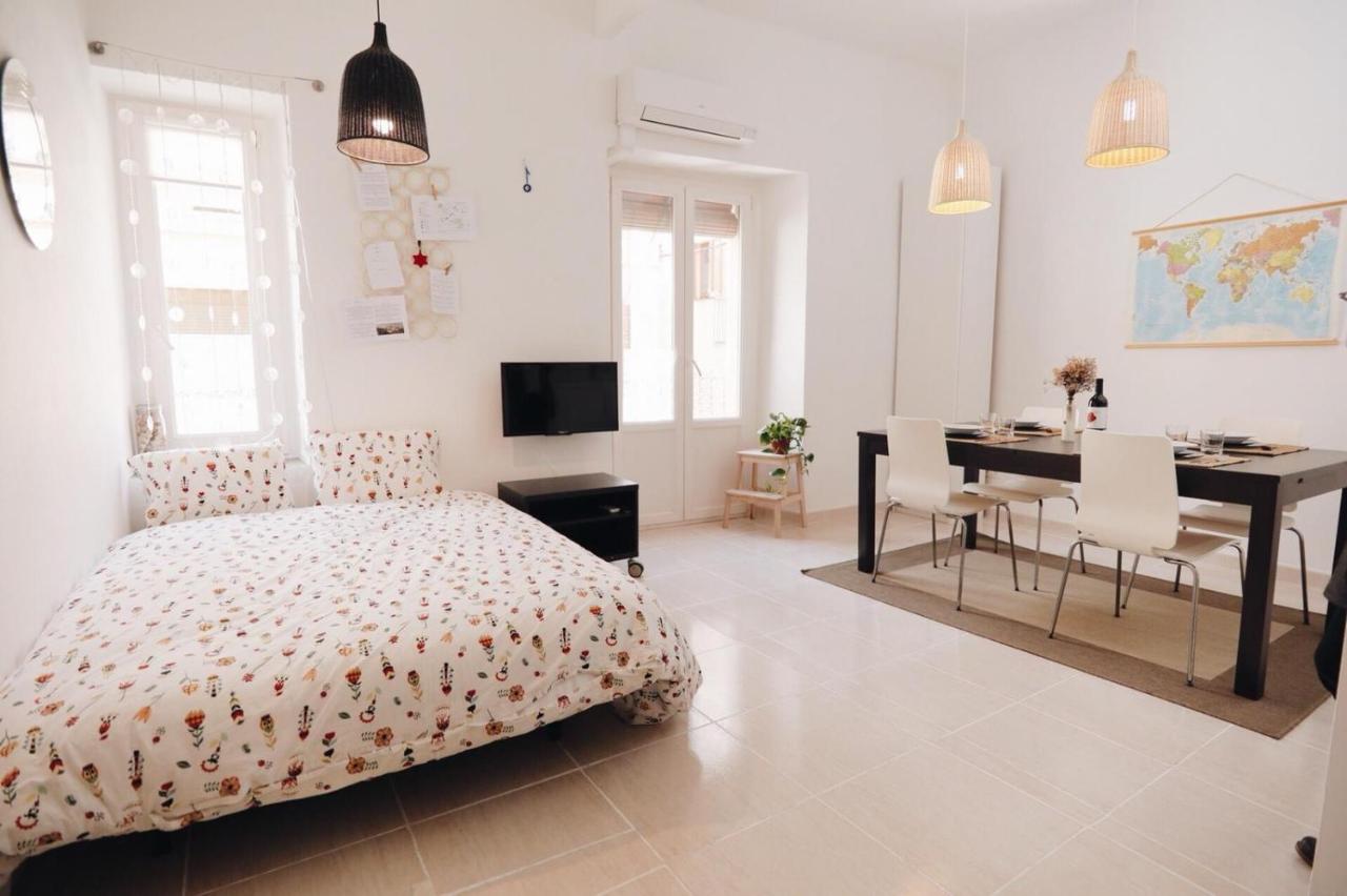 Amparito Apartment - Casc Antic - Ferienwohnung Tarragona