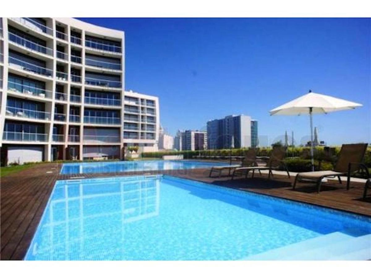 B&B Lisboa - Charming Apartment with Balcony & Pool - Bed and Breakfast Lisboa