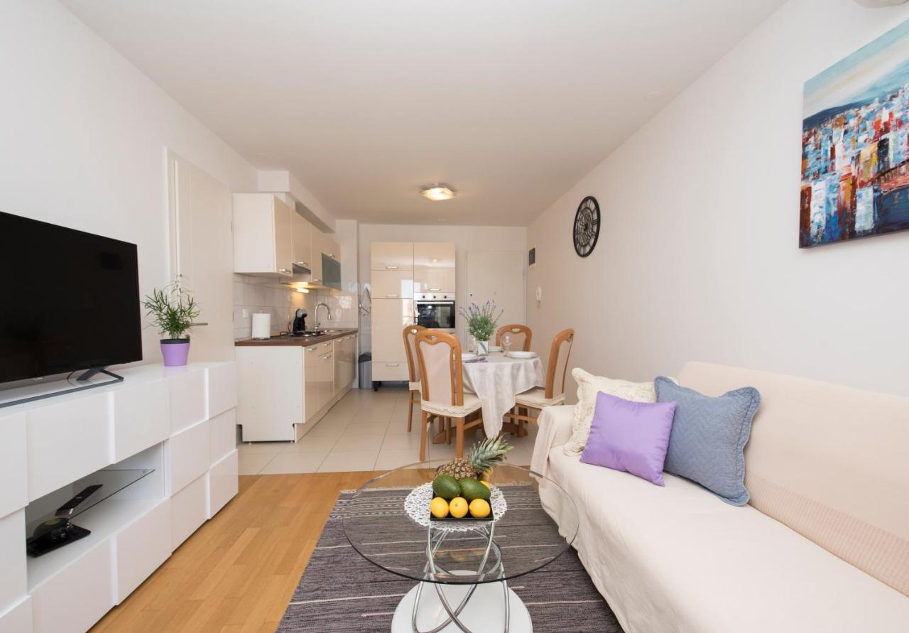 Domy apartment - B&B