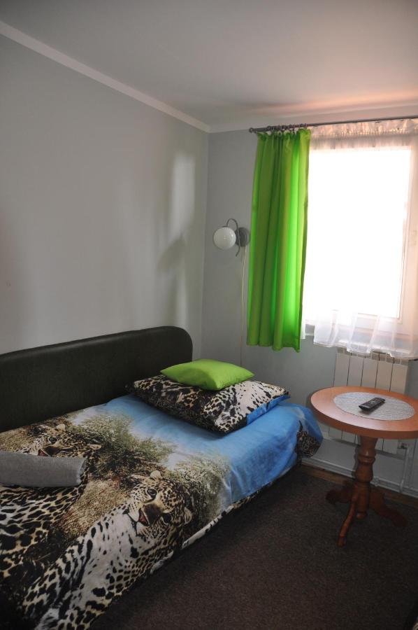 Twin Room with Bathroom