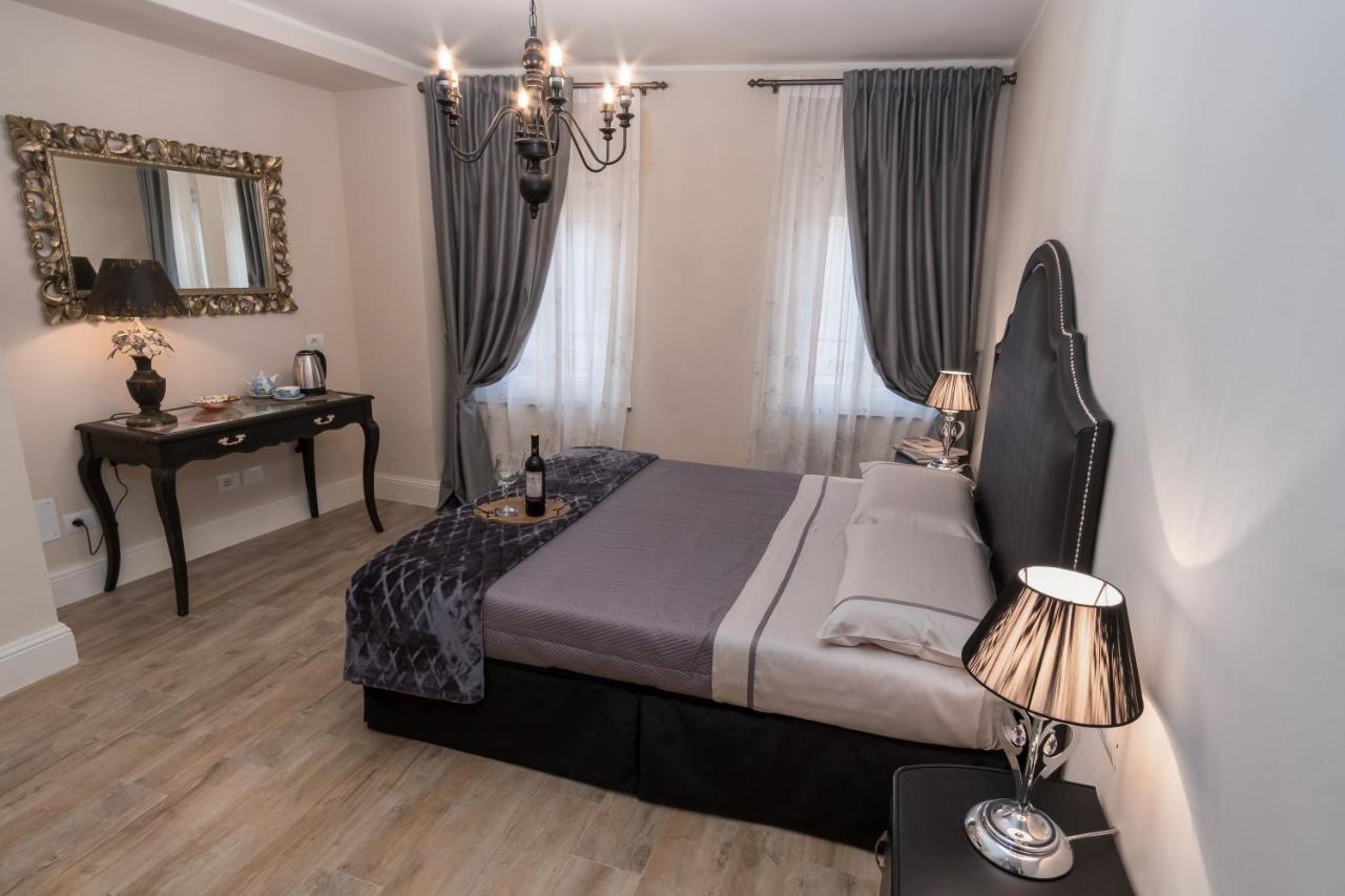 B&B Pistoia - Pistoia Luxury Suite - Bed and Breakfast Pistoia