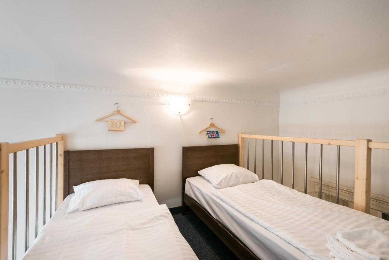 Two-Bedroom Apartment H1