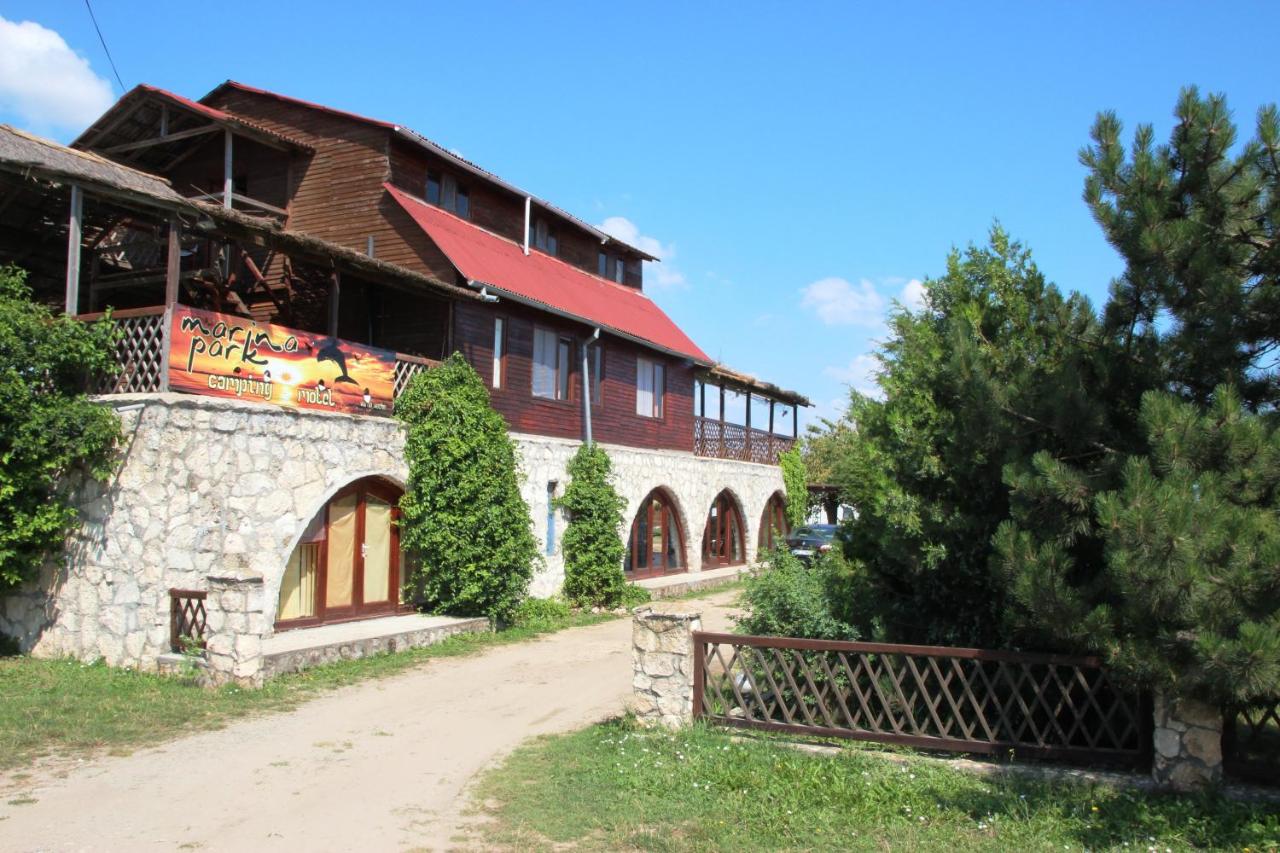 Marina Park - B&B Vama Veche