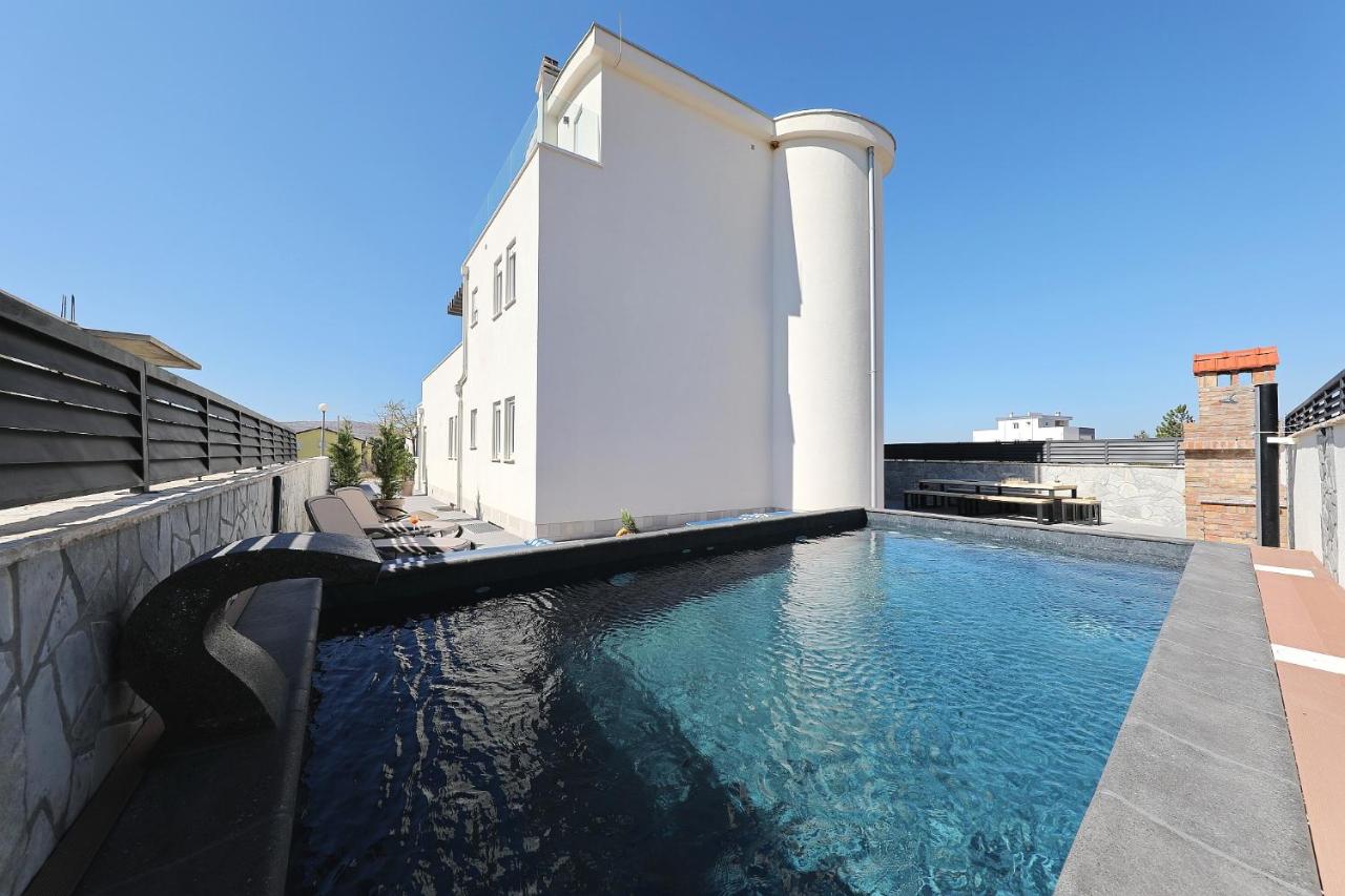 Villa Vesela - B&B Seline