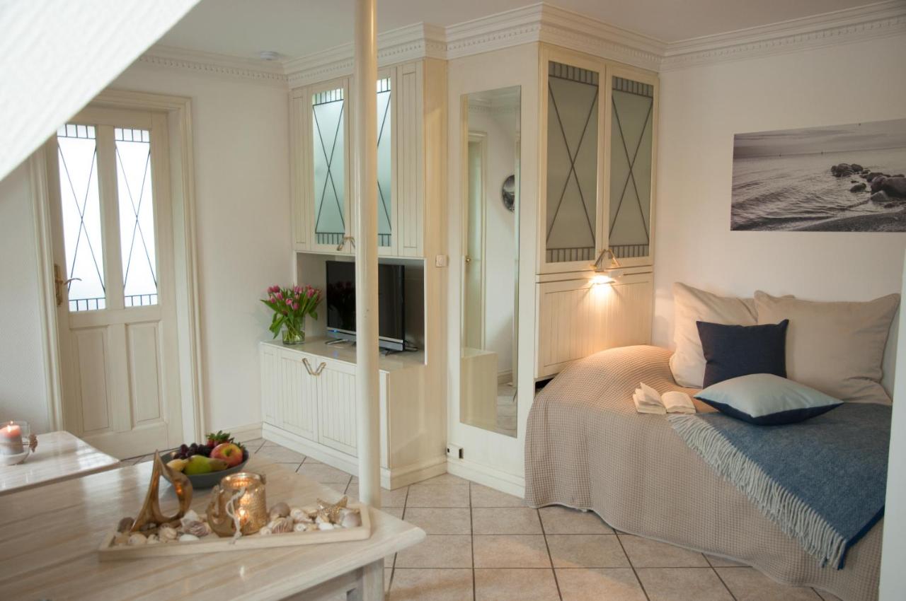 One-Bedroom Apartment (2 People)