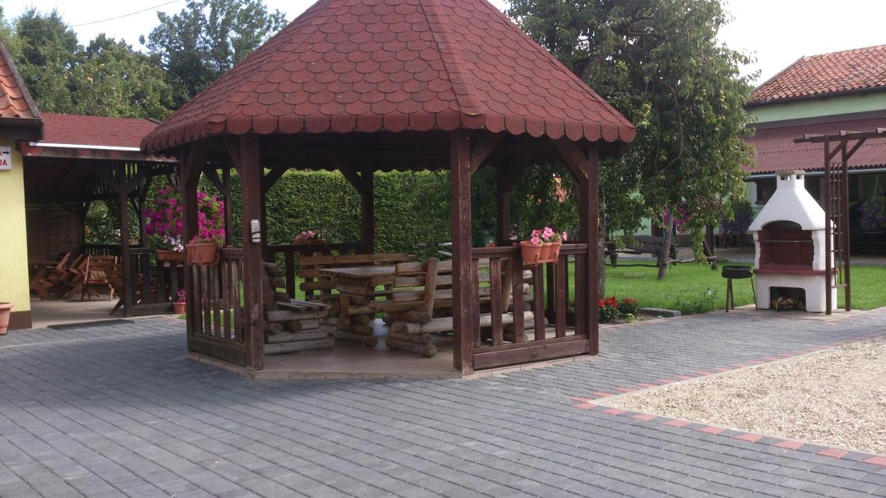 Pokoje Gościnne Ewa Nowicka - B&B