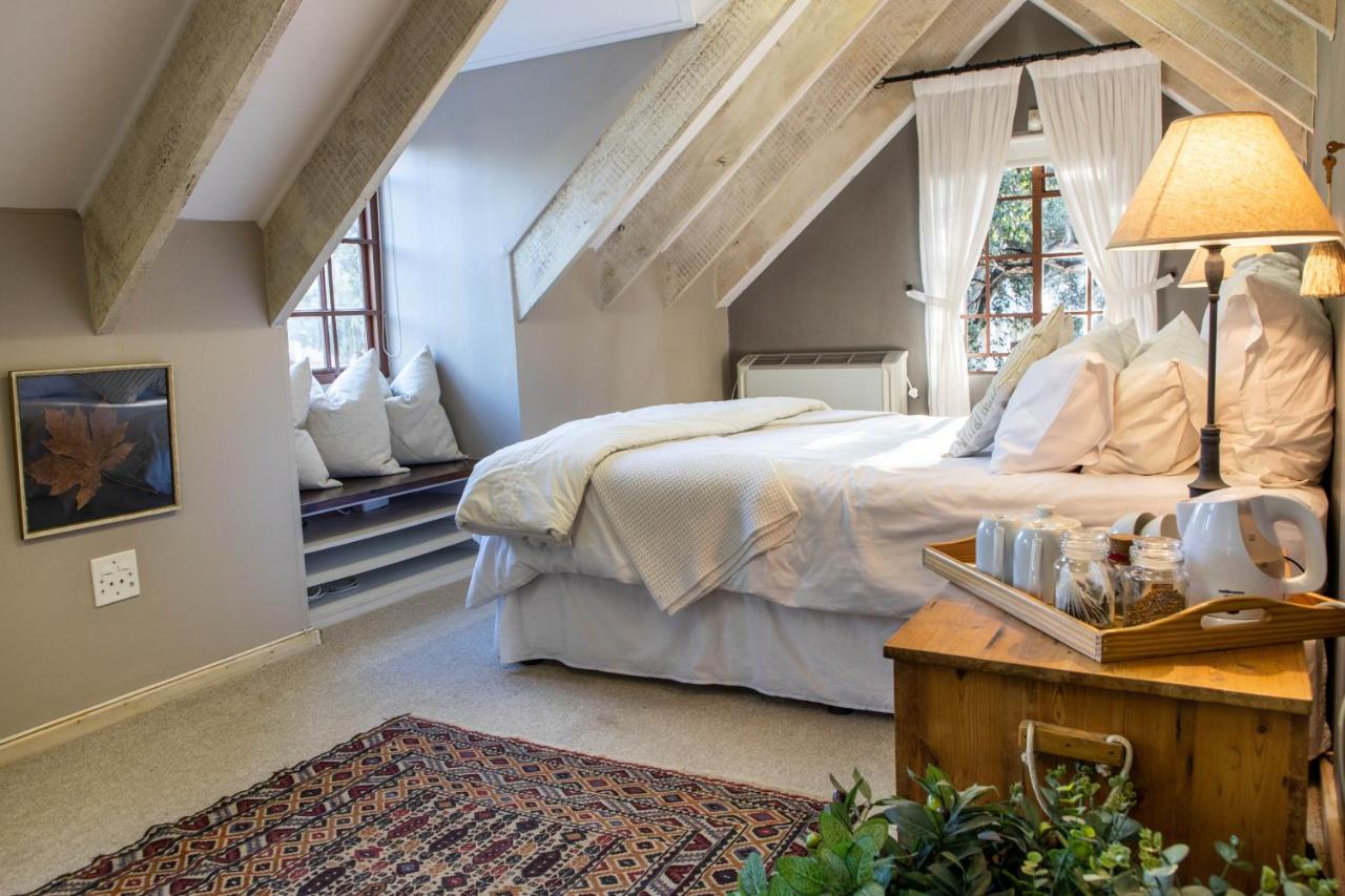 B&B Cape Town - The Bergzicht Guest Suite - Bed and Breakfast Cape Town