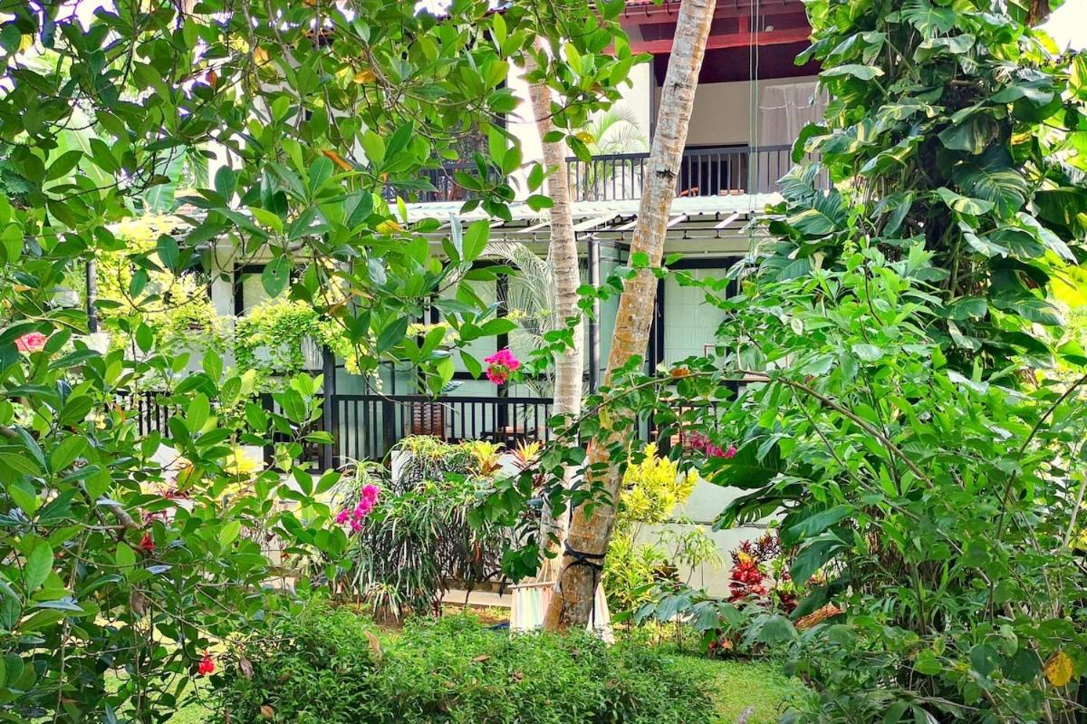 Swastha Ayurveda Villa - B&B Hikkaduwa